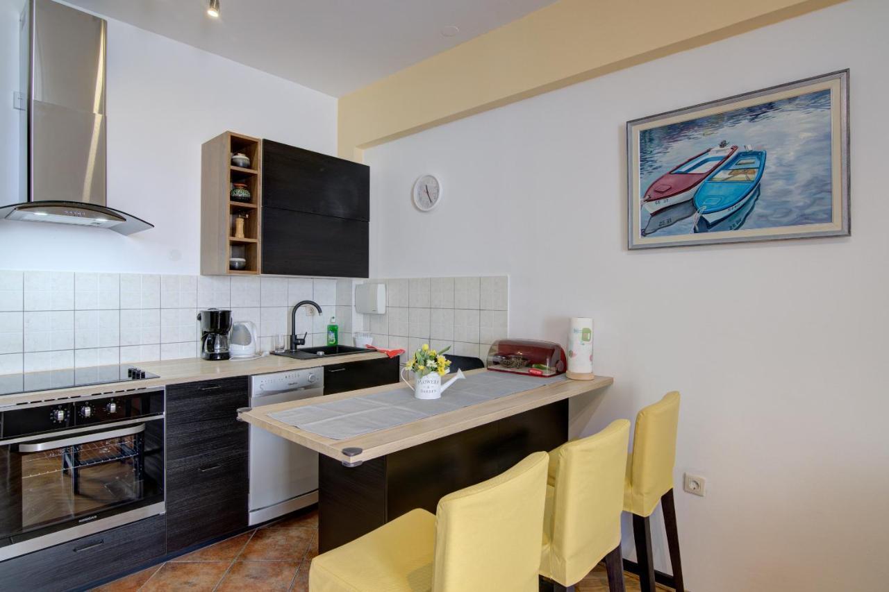Apartment Riva Senj  Ngoại thất bức ảnh