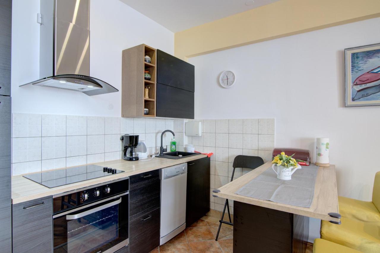Apartment Riva Senj  Ngoại thất bức ảnh