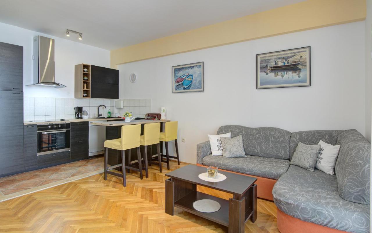 Apartment Riva Senj  Ngoại thất bức ảnh